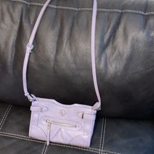 Vera Wang crossbody bag Small EUC lavender